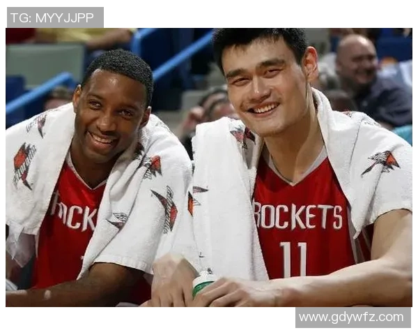 姚明曾与湖人队有过交集的传奇故事与篮球生涯回顾 姚明曾与湖人队有过交集的传奇故事与篮球生涯回顾