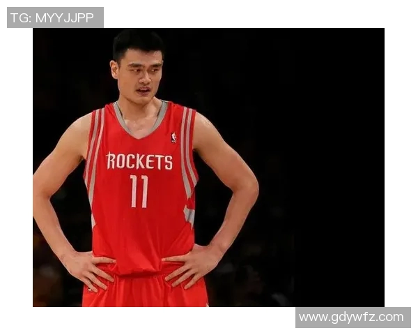 姚明带领火箭队闯入季后赛深处的辉煌历程与传奇时刻回顾 姚明带领火箭队闯入季后赛深处的辉煌历程与传奇时刻回顾