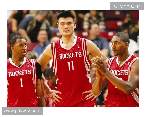 姚明的音乐之路:从篮球场到作曲台的华丽转身与创作探索 姚明的音乐之路:从篮球场到作曲台的华丽转身与创作探索