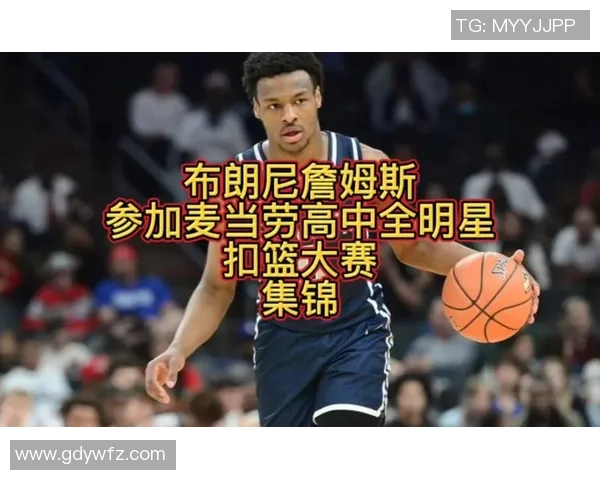 足球明星布朗尼的成长历程与精彩瞬间全景展示