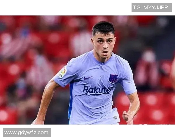 被掏空的足球明星背后隐藏的心灵挣扎与职业生涯的无奈选择 被掏空的足球明星背后隐藏的心灵挣扎与职业生涯的无奈选择