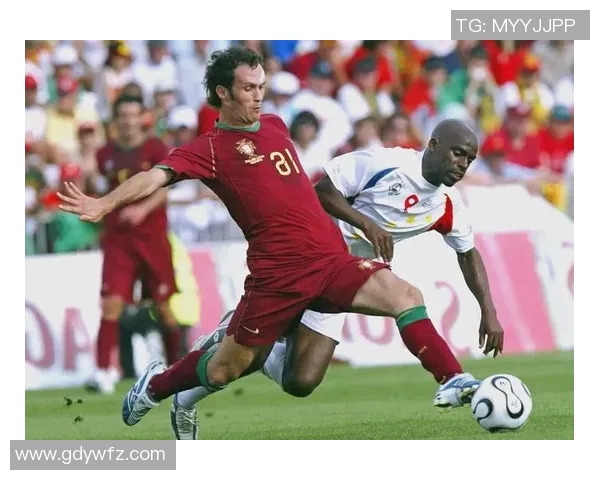 重温1999香港足球明星队辉煌岁月与传奇球员的精彩瞬间 重温1999香港足球明星队辉煌岁月与传奇球员的精彩瞬间