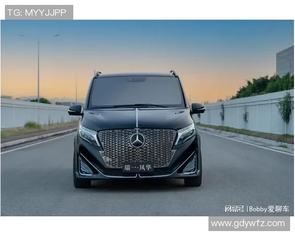 大牌足球明星的豪华座驾揭秘他们的爱车背后故事与性能分析 大牌足球明星的豪华座驾揭秘他们的爱车背后故事与性能分析