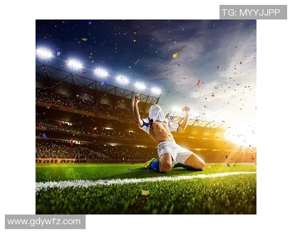 足球明星炫酷宣传图展现无与伦比的运动魅力与激情瞬间